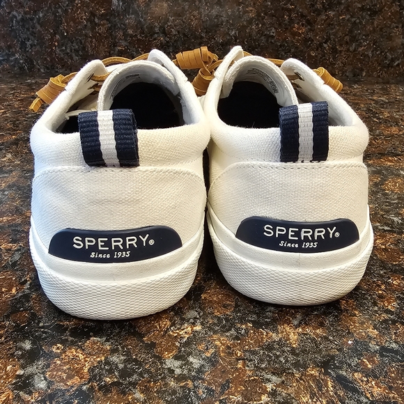 Women Sperry Shoes - Picture 2 of 12